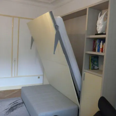 Le Beau Site - Studio Apartment *
